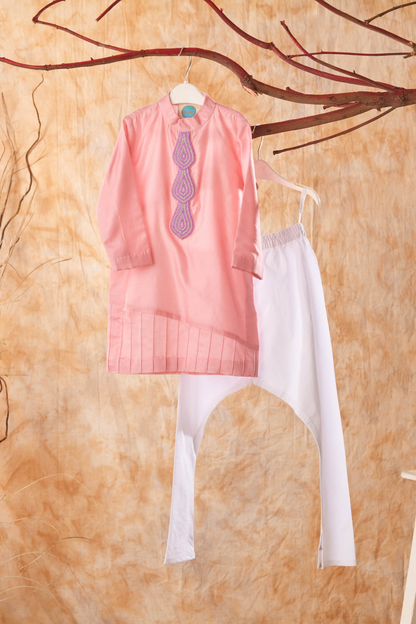 Pink Embroidered Chanderi Kurta With Pyjama Set